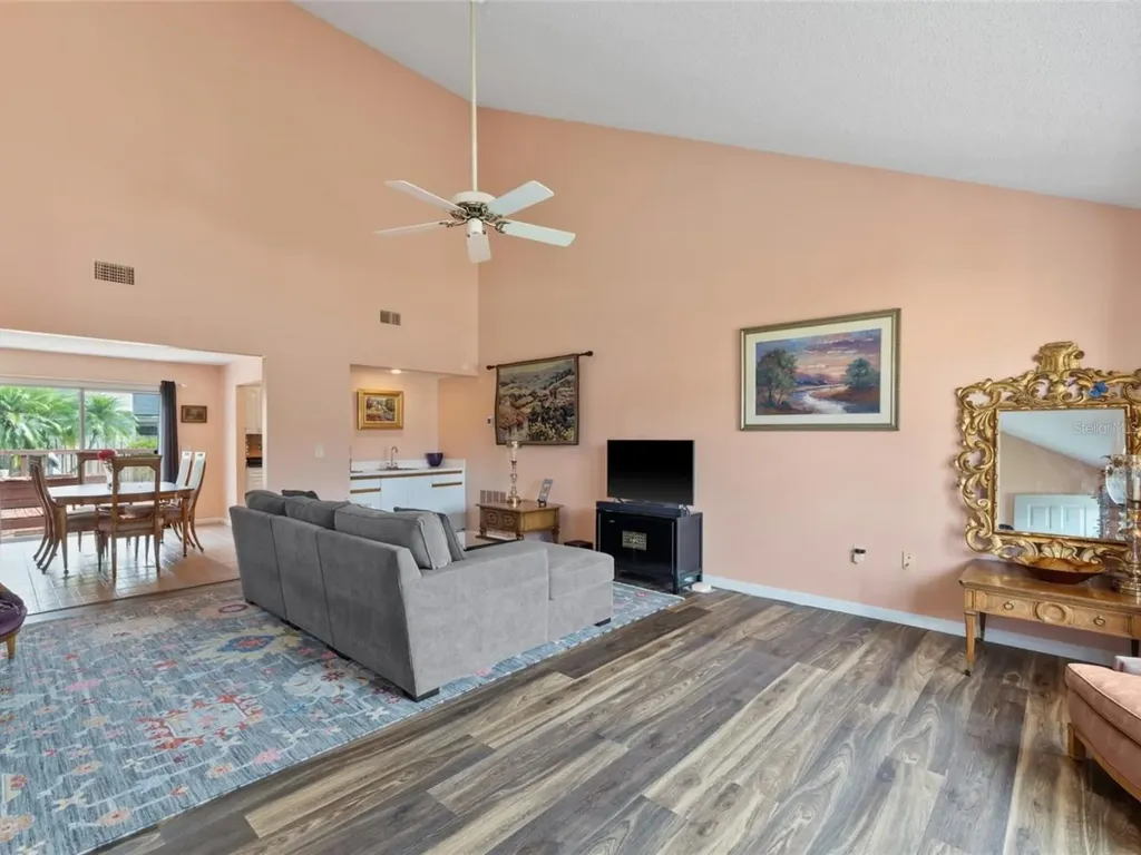 3910 77th Place E Sarasota FL 34243