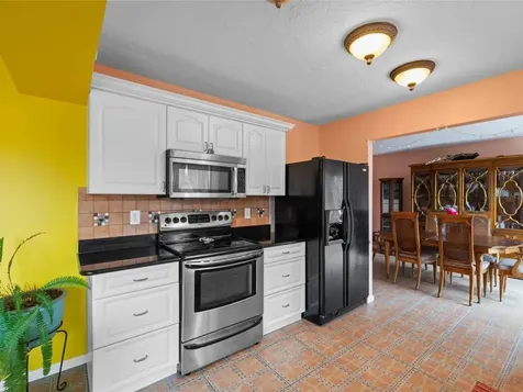 3910 77th Place E Sarasota FL 34243