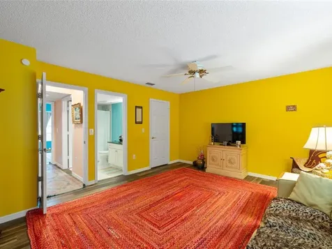 3910 77th Place E Sarasota FL 34243
