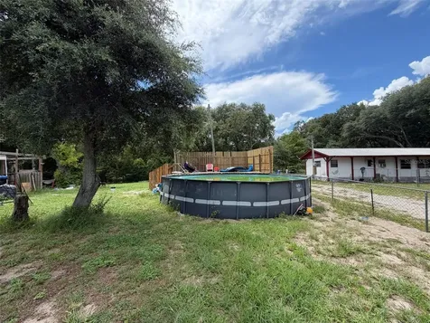 1724 S Us 301 Sumterville FL 33585