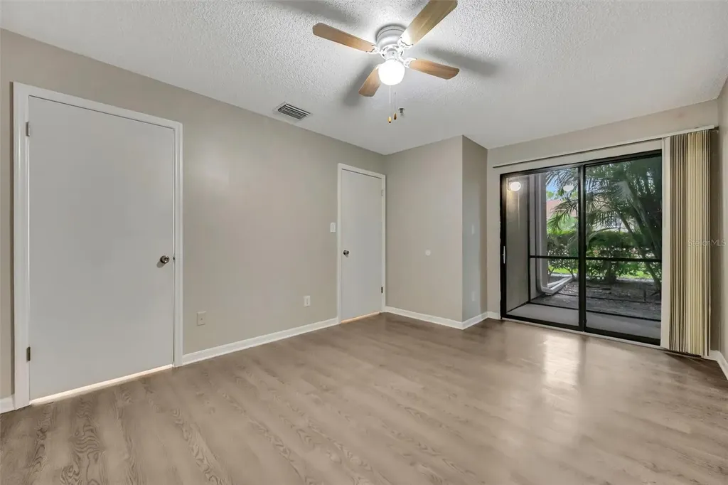 4065 Crockers Lake Boulevard Sarasota FL 34238
