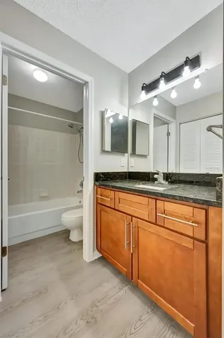 4065 Crockers Lake Boulevard Sarasota FL 34238