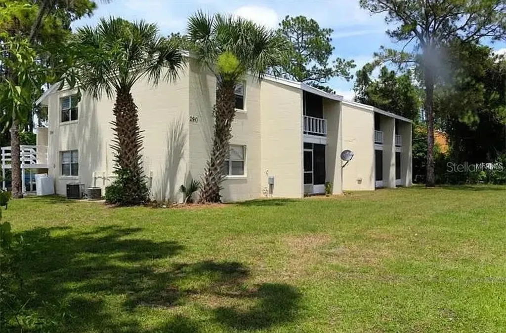 290 Flower Lane Kissimmee FL 34743