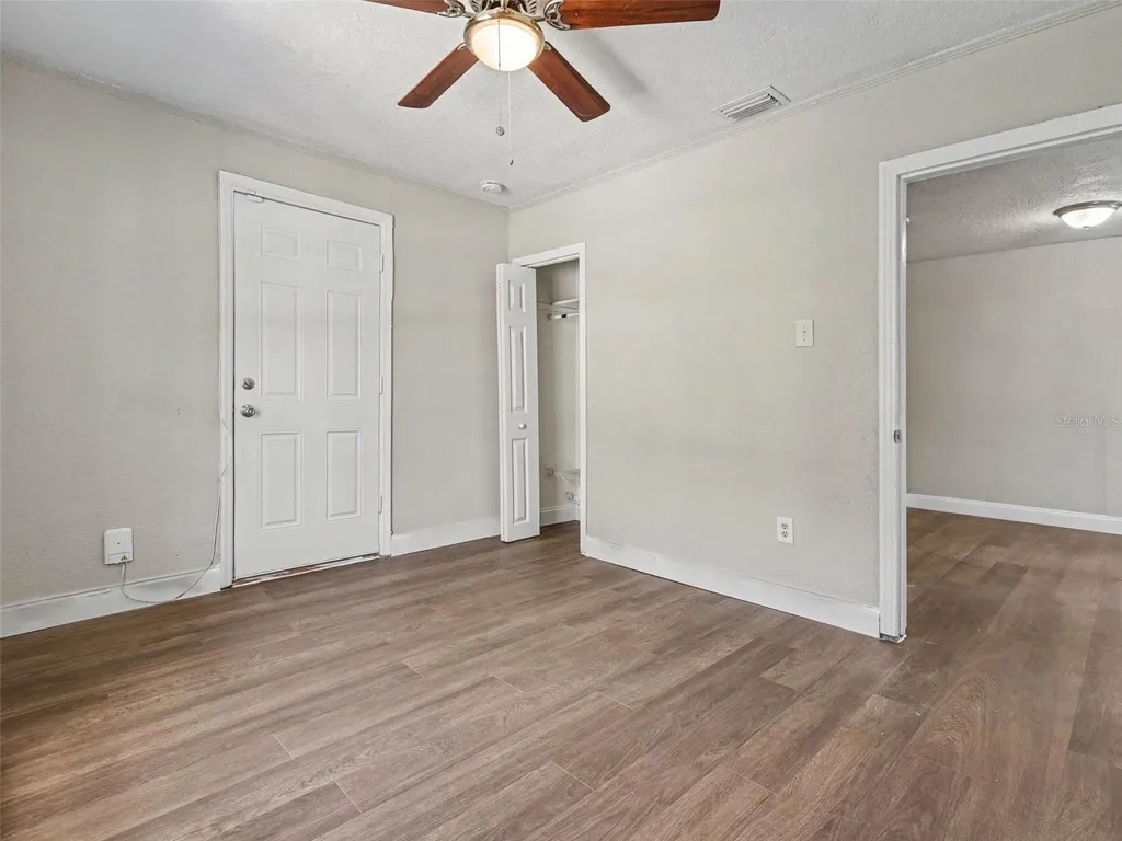 5105 Rohn Avenue Tampa FL 33614
