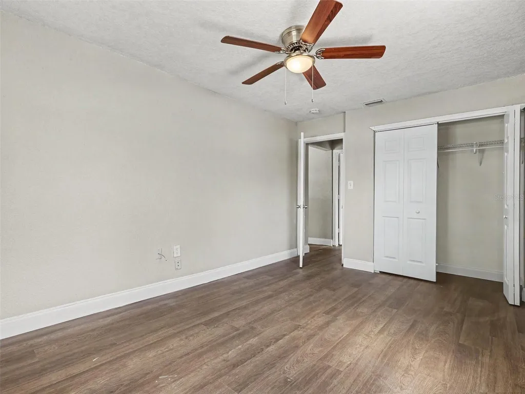 5105 Rohn Avenue Tampa FL 33614
