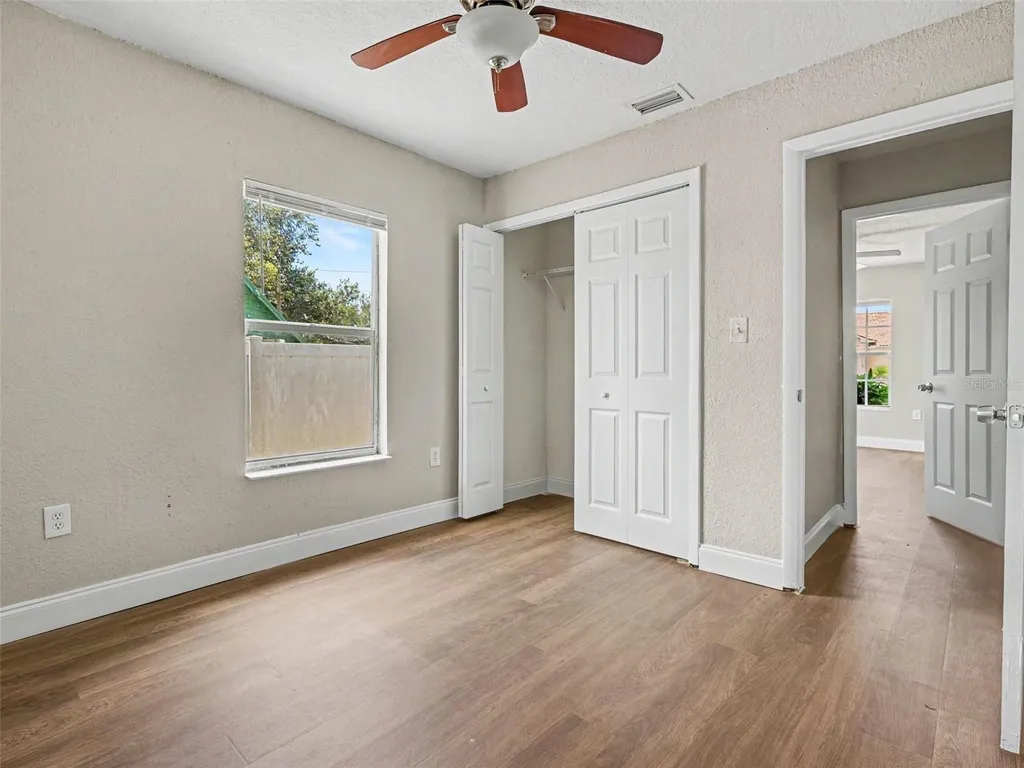 5105 Rohn Avenue Tampa FL 33614
