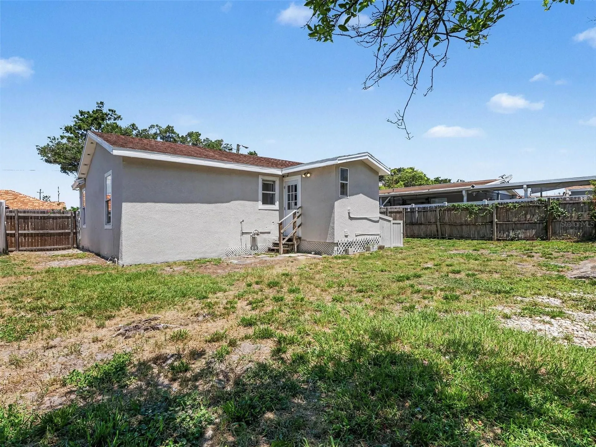 5105 Rohn Avenue Tampa FL 33614