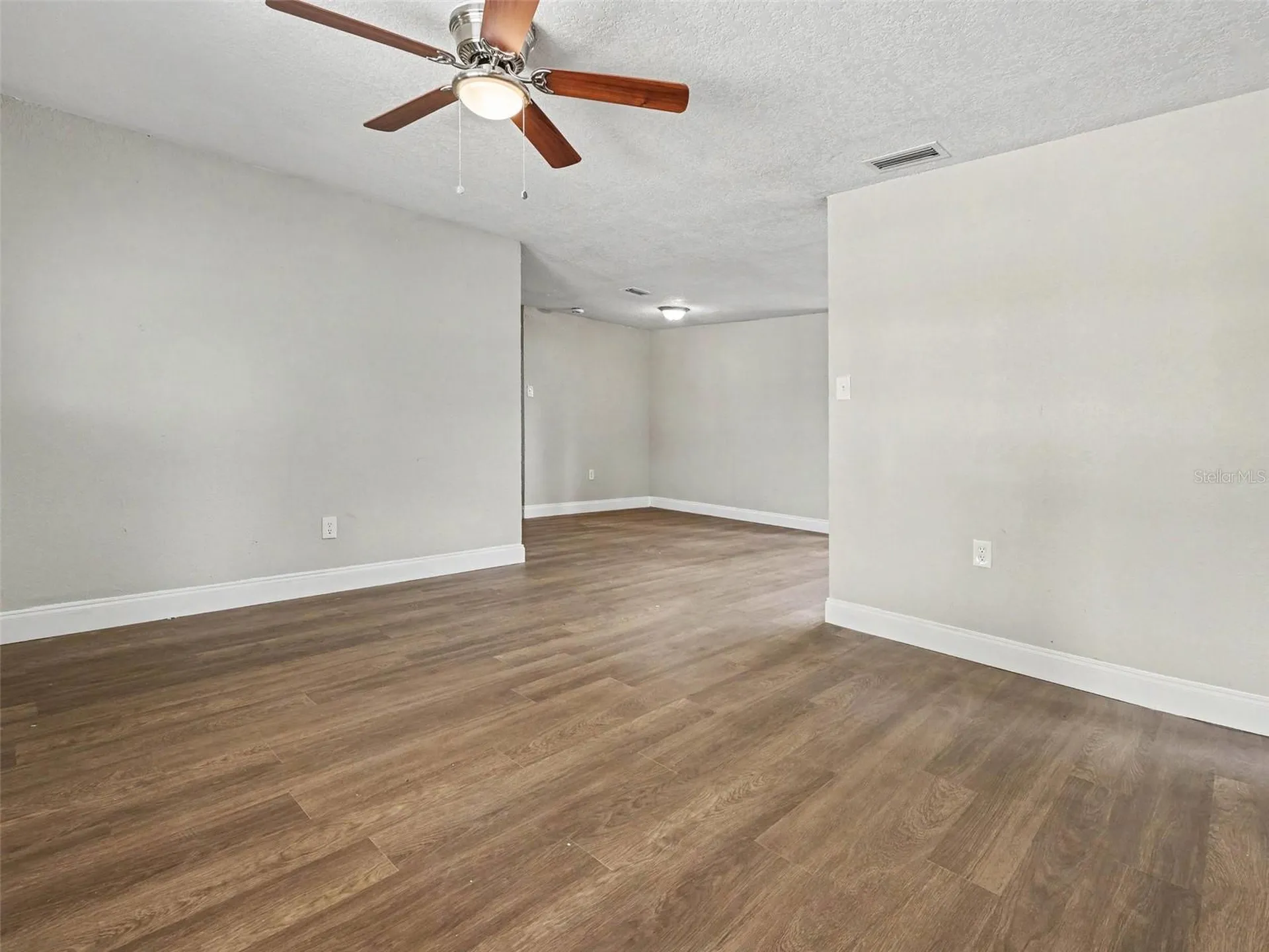 5105 Rohn Avenue Tampa FL 33614