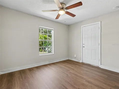 5105 Rohn Avenue Tampa FL 33614