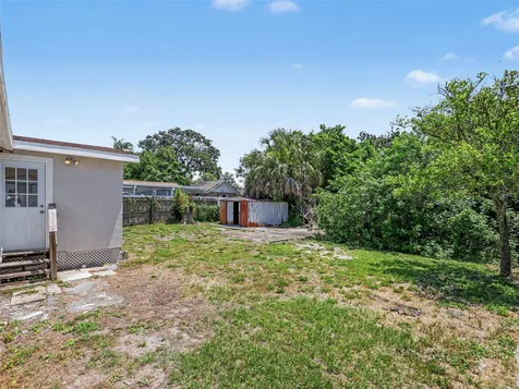 5105 Rohn Avenue Tampa FL 33614