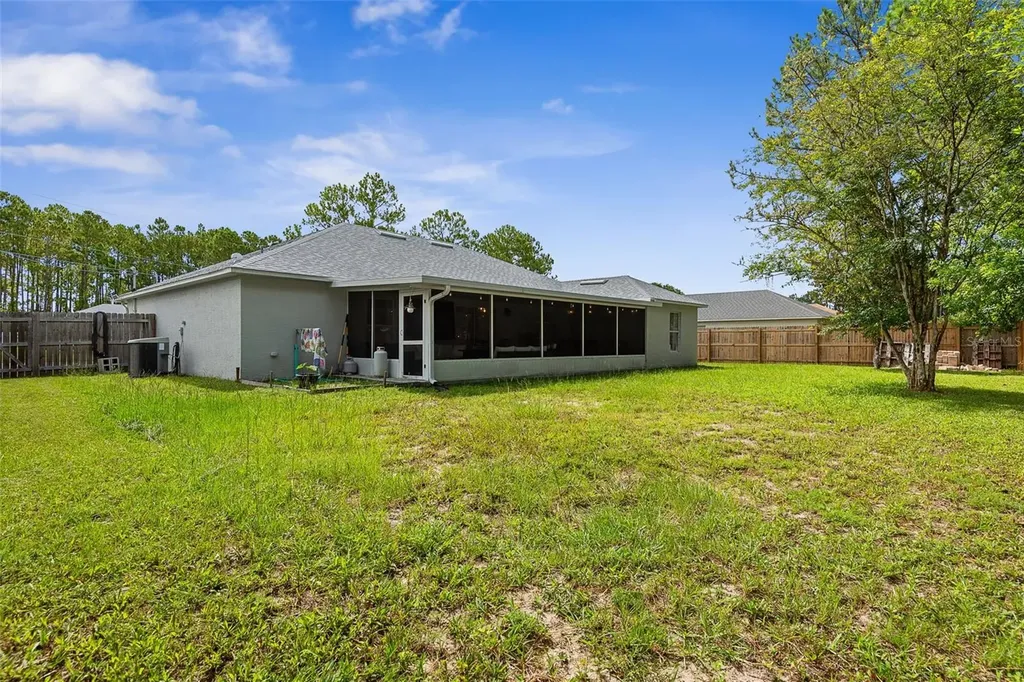 24 Sedgwick Trail Palm Coast FL 32164