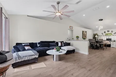 24 Sedgwick Trail Palm Coast FL 32164