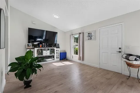 24 Sedgwick Trail Palm Coast FL 32164