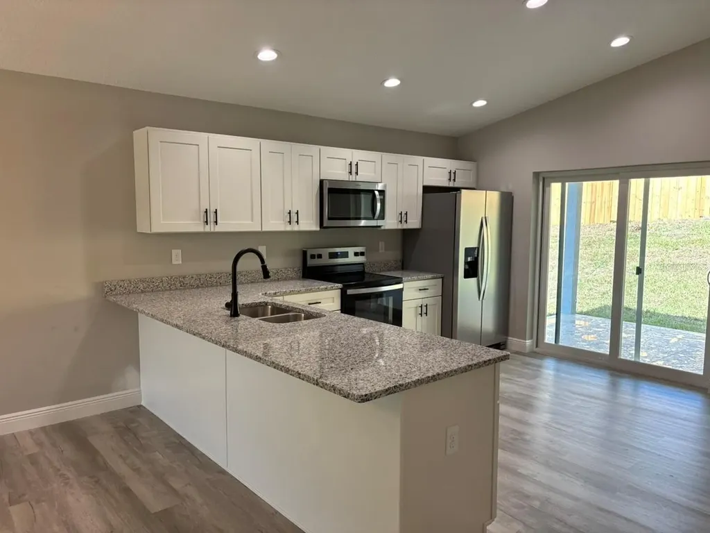 9884 N Lathyrus Terrace Dunnellon FL 34433