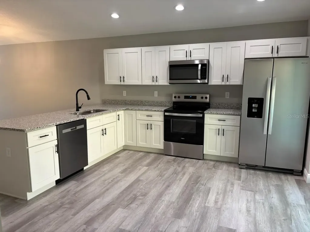 9884 N Lathyrus Terrace Dunnellon FL 34433