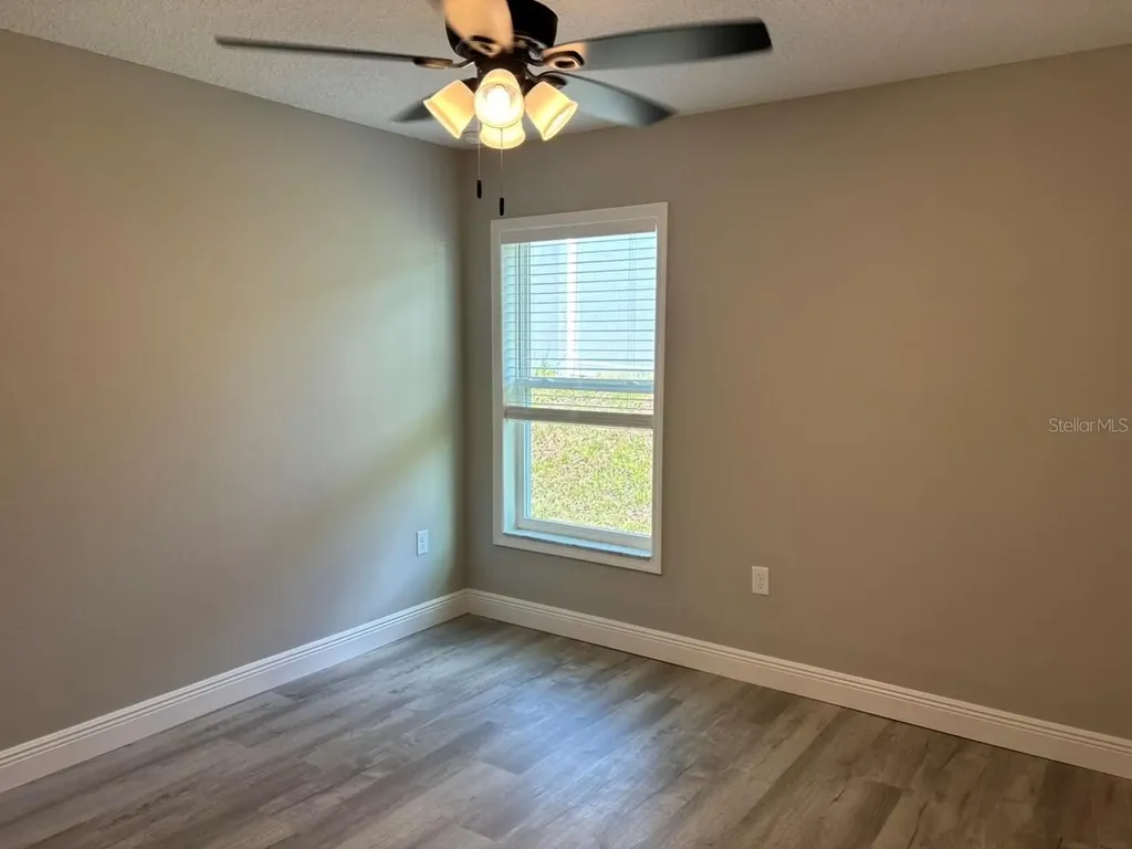 9884 N Lathyrus Terrace Dunnellon FL 34433