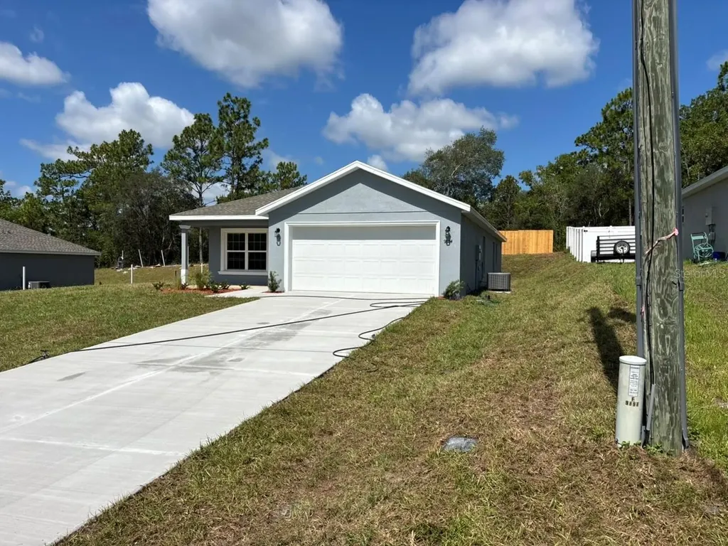 9884 N Lathyrus Terrace Dunnellon FL 34433