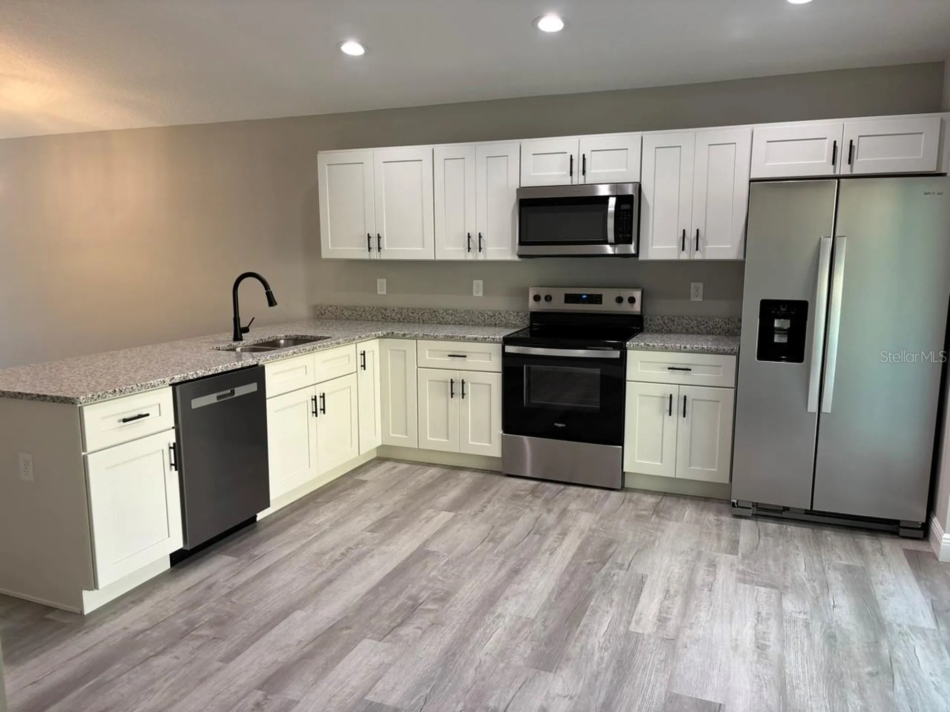 9884 N Lathyrus Terrace Dunnellon FL 34433