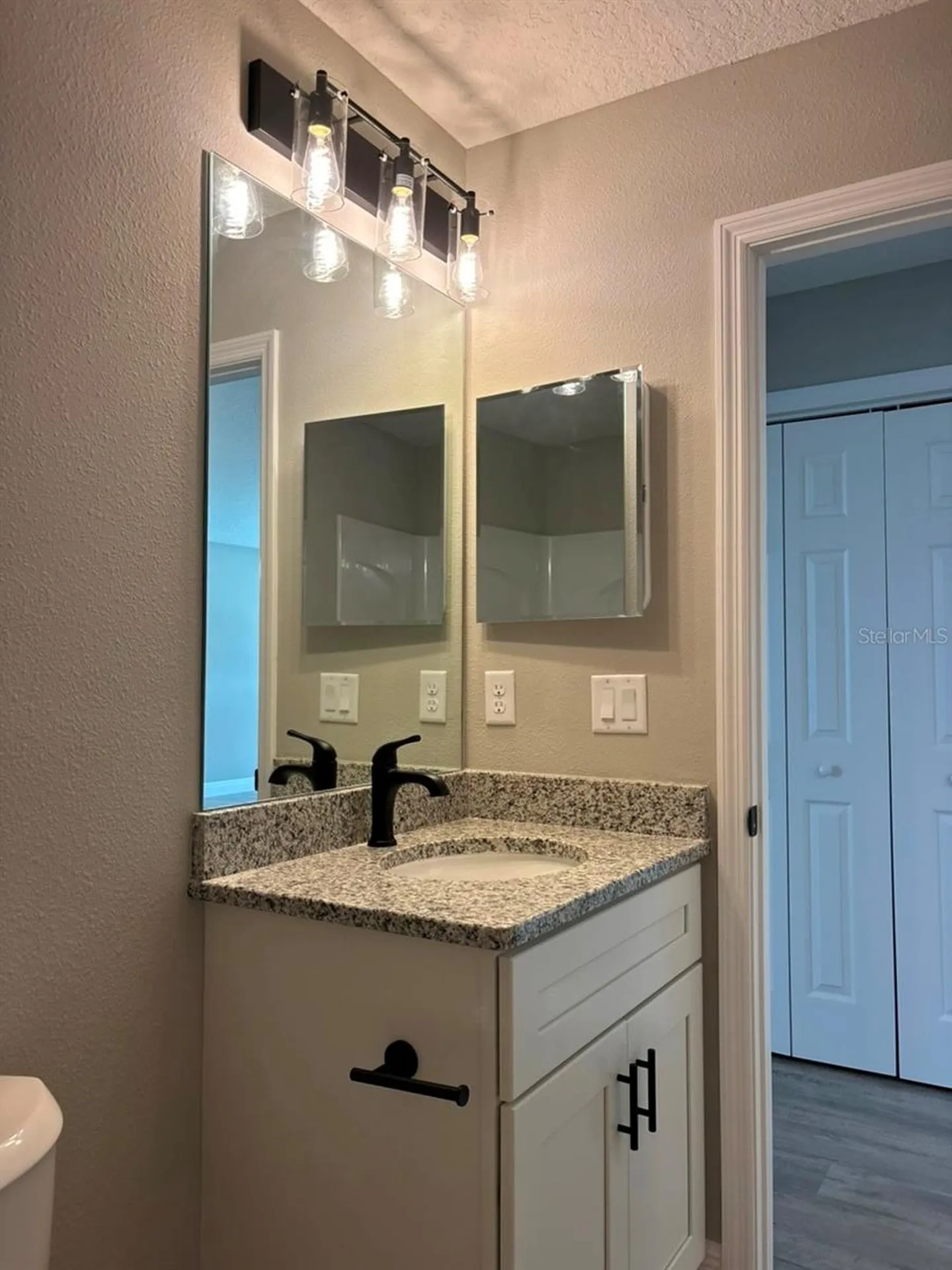 9884 N Lathyrus Terrace Dunnellon FL 34433