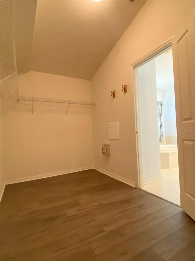 10542 San Travaso Drive Tampa FL 33647