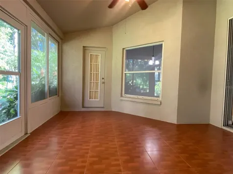 10542 San Travaso Drive Tampa FL 33647