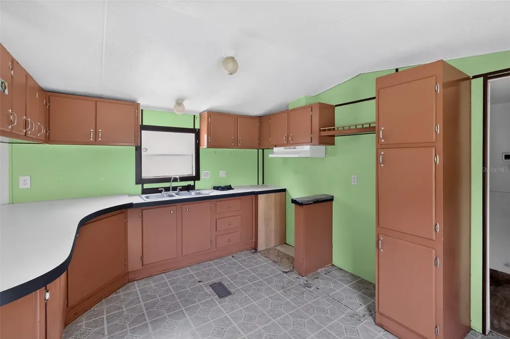 622 Caswell Road Defuniak Springs FL 32433