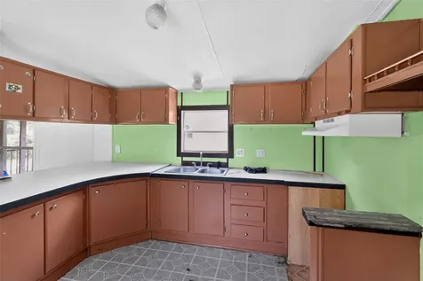 622 Caswell Road Defuniak Springs FL 32433