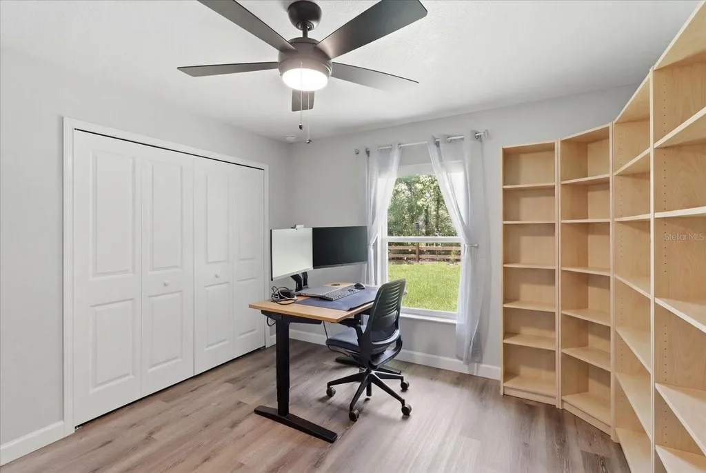 232 E Falcon Street Dunnellon FL 34434
