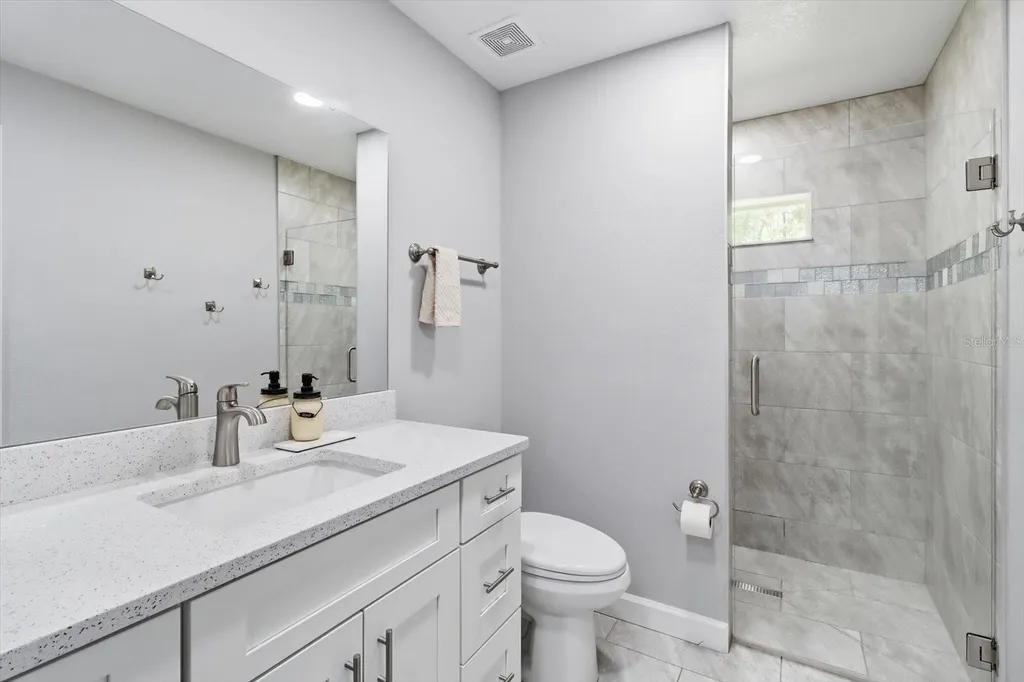 232 E Falcon Street Dunnellon FL 34434