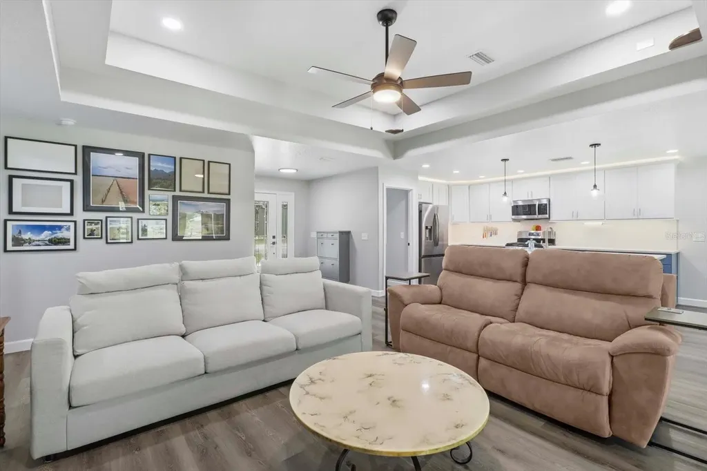 232 E Falcon Street Dunnellon FL 34434