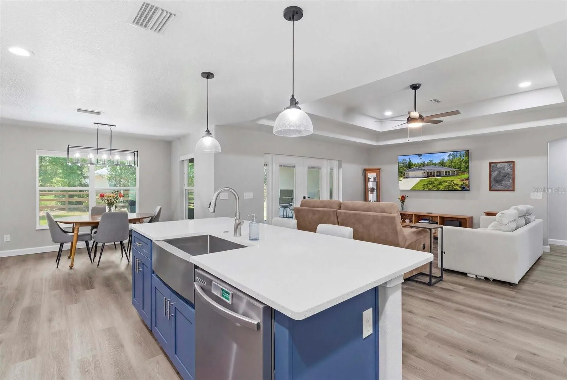 232 E Falcon Street Dunnellon FL 34434