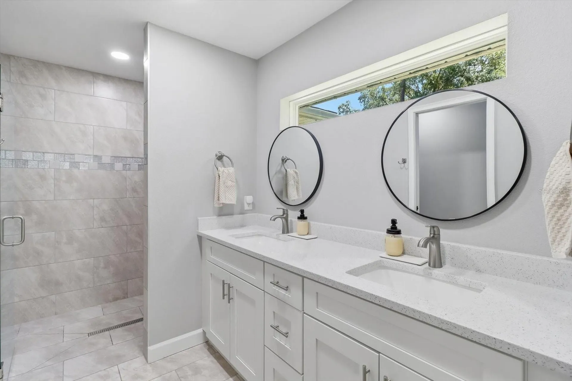 232 E Falcon Street Dunnellon FL 34434