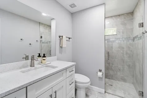 232 E Falcon Street Dunnellon FL 34434