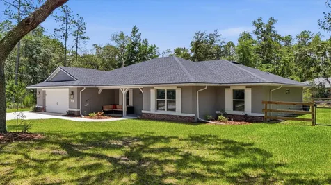232 E Falcon Street Dunnellon FL 34434