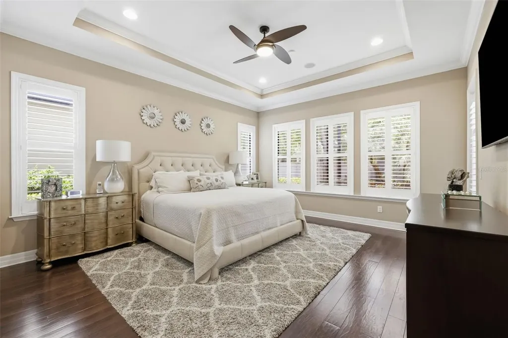 14231 Avon Farms Drive Tampa FL 33618