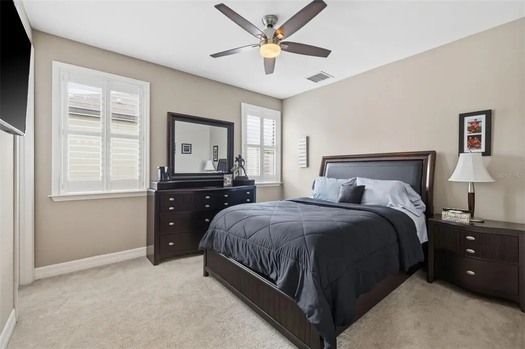 14231 Avon Farms Drive Tampa FL 33618