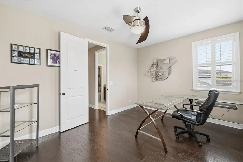 14231 Avon Farms Drive Tampa FL 33618