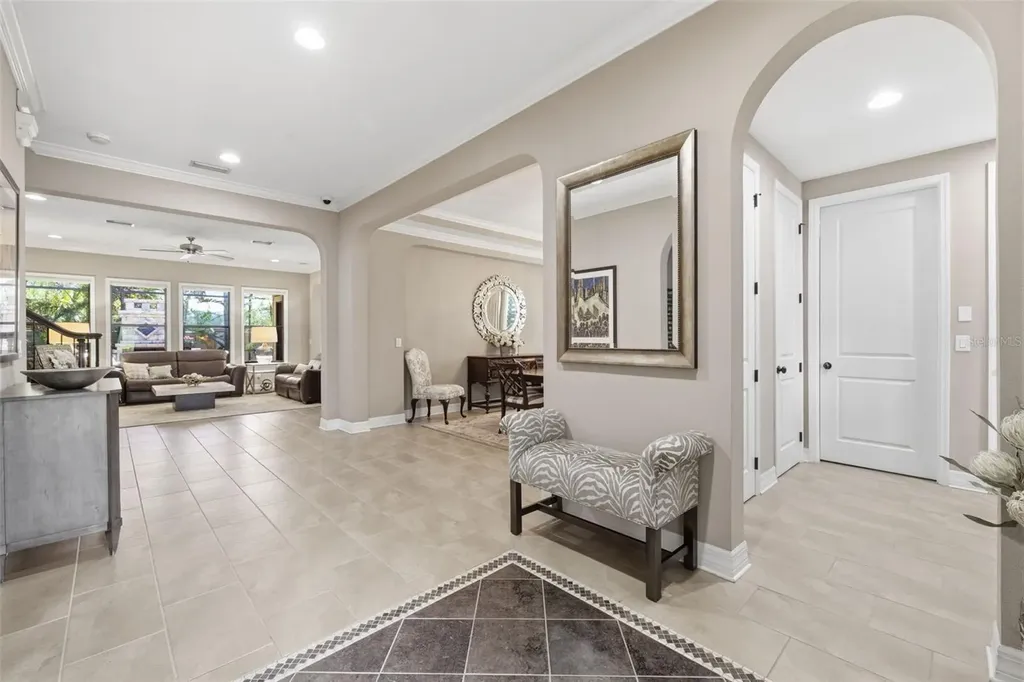 14231 Avon Farms Drive Tampa FL 33618