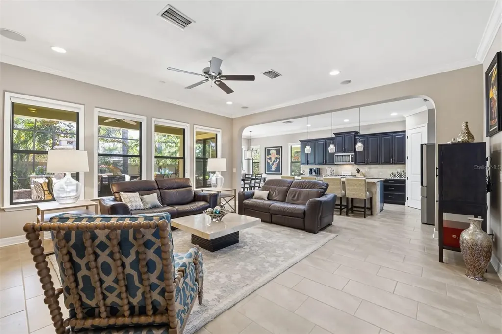 14231 Avon Farms Drive Tampa FL 33618
