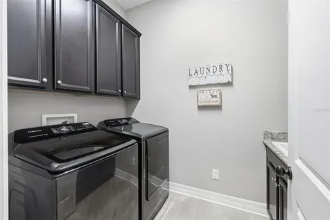 14231 Avon Farms Drive Tampa FL 33618