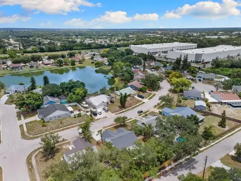 5690 25th Street Circle E Bradenton FL 34203