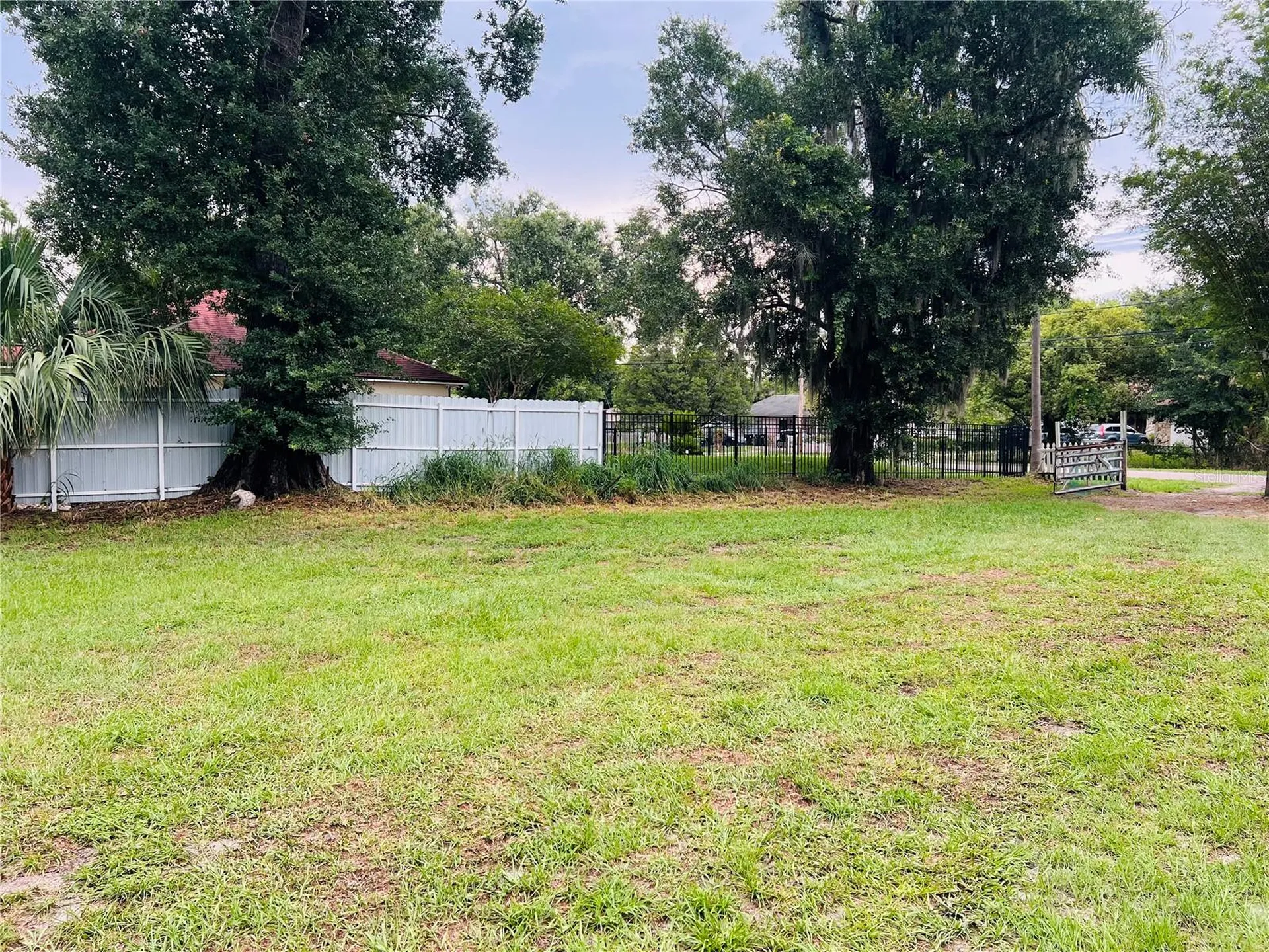 1218 Kingston Avenue Orlando FL 32807