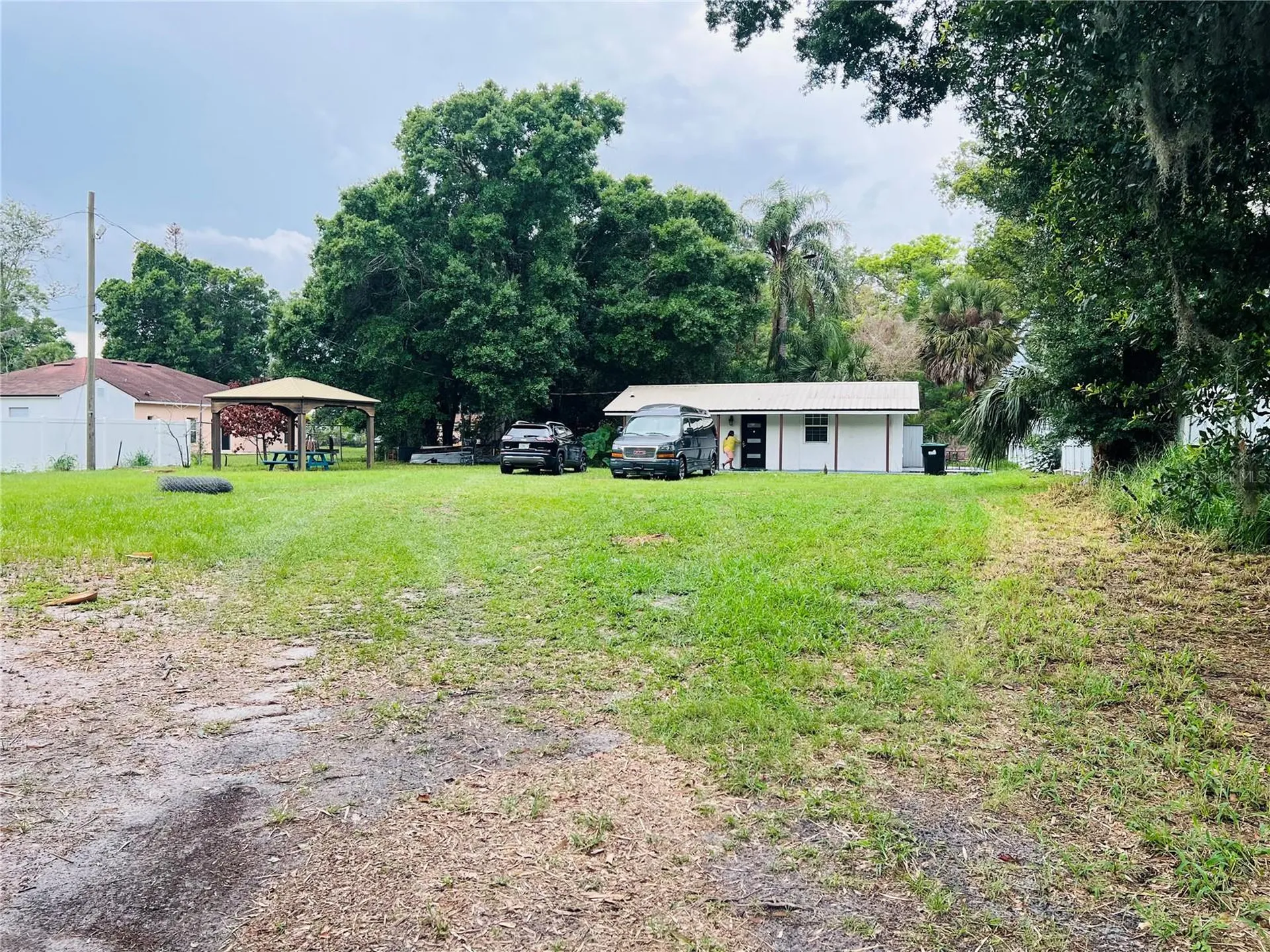 1218 Kingston Avenue Orlando FL 32807