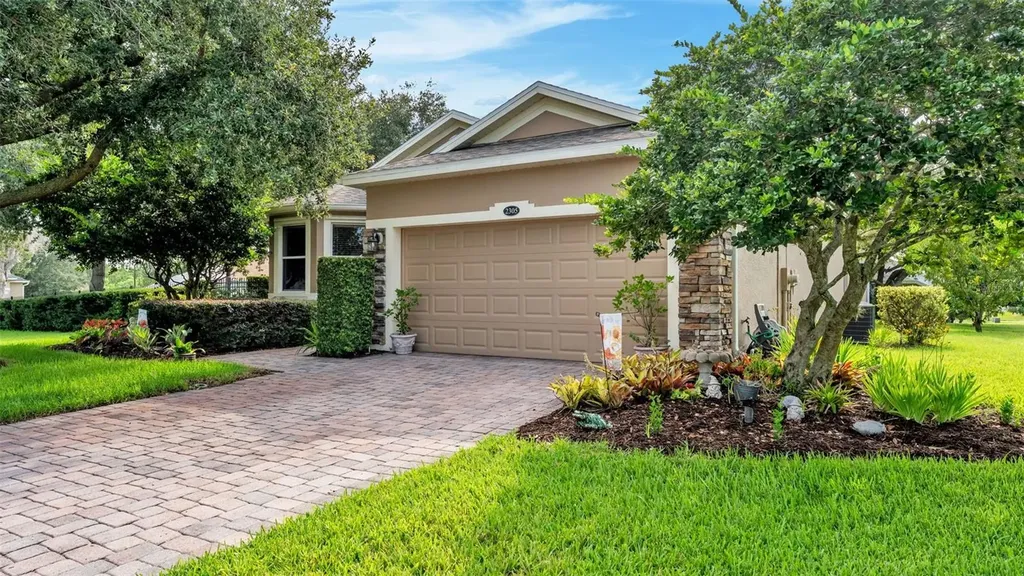 2305 Frankfort Street Winter Haven FL 33881