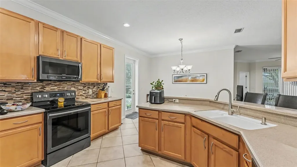 2305 Frankfort Street Winter Haven FL 33881