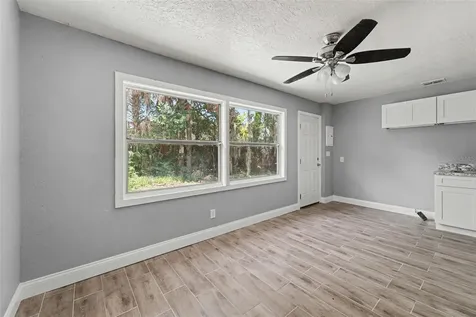122 S Garfield Avenue Deland FL 32724