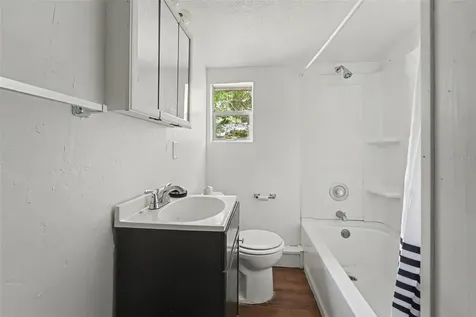 122 S Garfield Avenue Deland FL 32724
