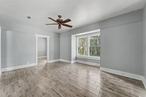 122 S Garfield Avenue Deland FL 32724