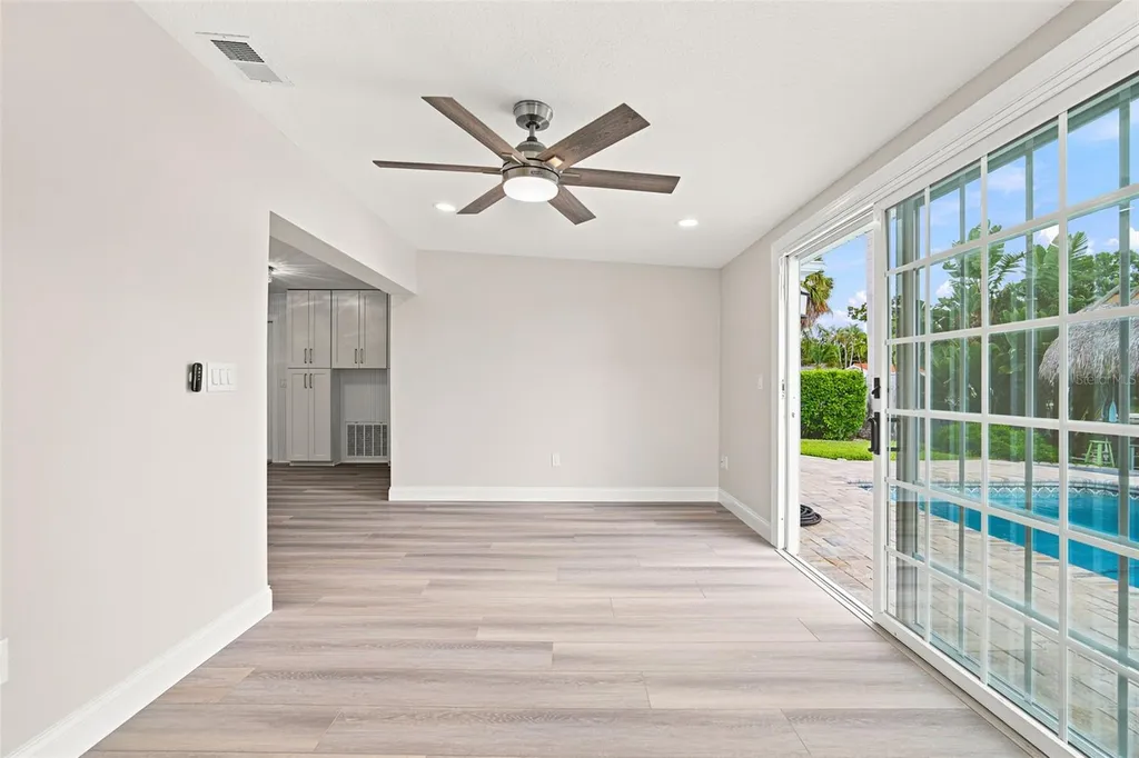101 92nd Avenue N St Petersburg FL 33702