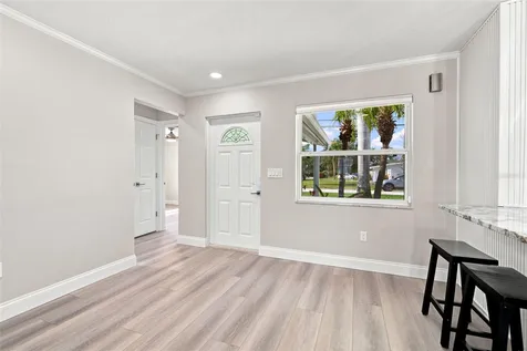 101 92nd Avenue N St Petersburg FL 33702